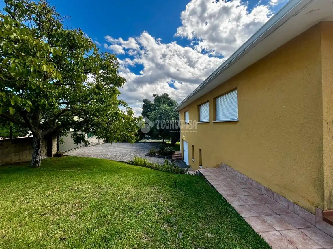Exterior view of Houses for sale in Camargo  with Heating