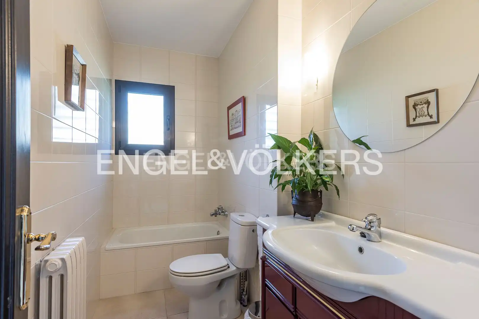 Baño de Casa o chalet en venta en Berga con Calefacción, Jardín privado y Terraza