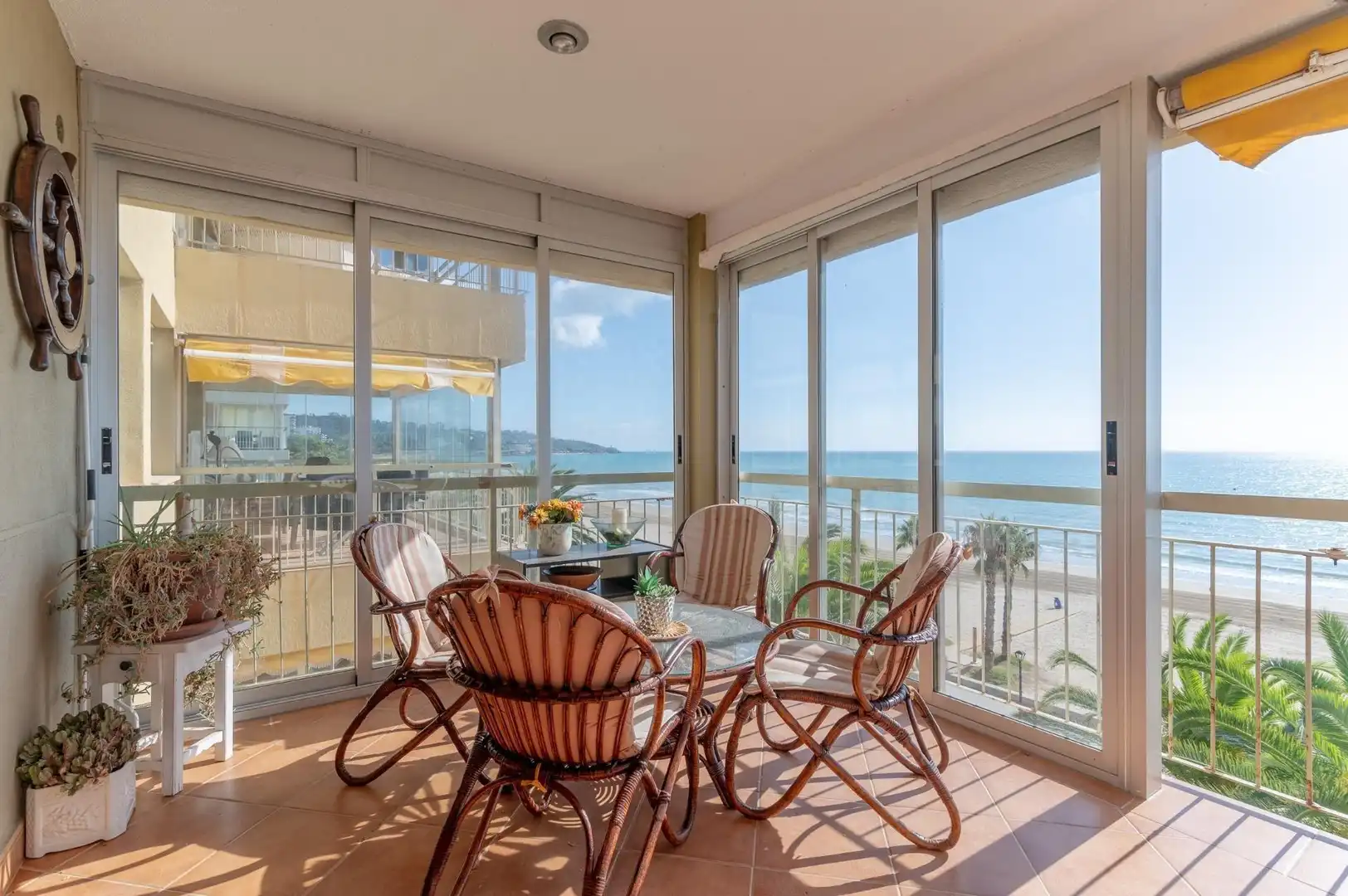 Apartamento con ascensor en venta en Passeig Marítimo Bernat Artola 30, imagen 7