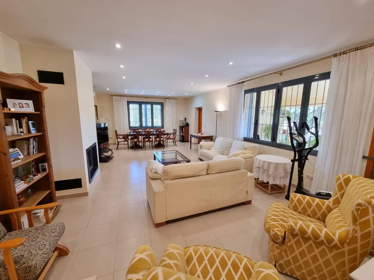 Sala d'estar de Finca rústica en venda en Roda de Berà amb Aire condicionat, Calefacció i Jardí privat