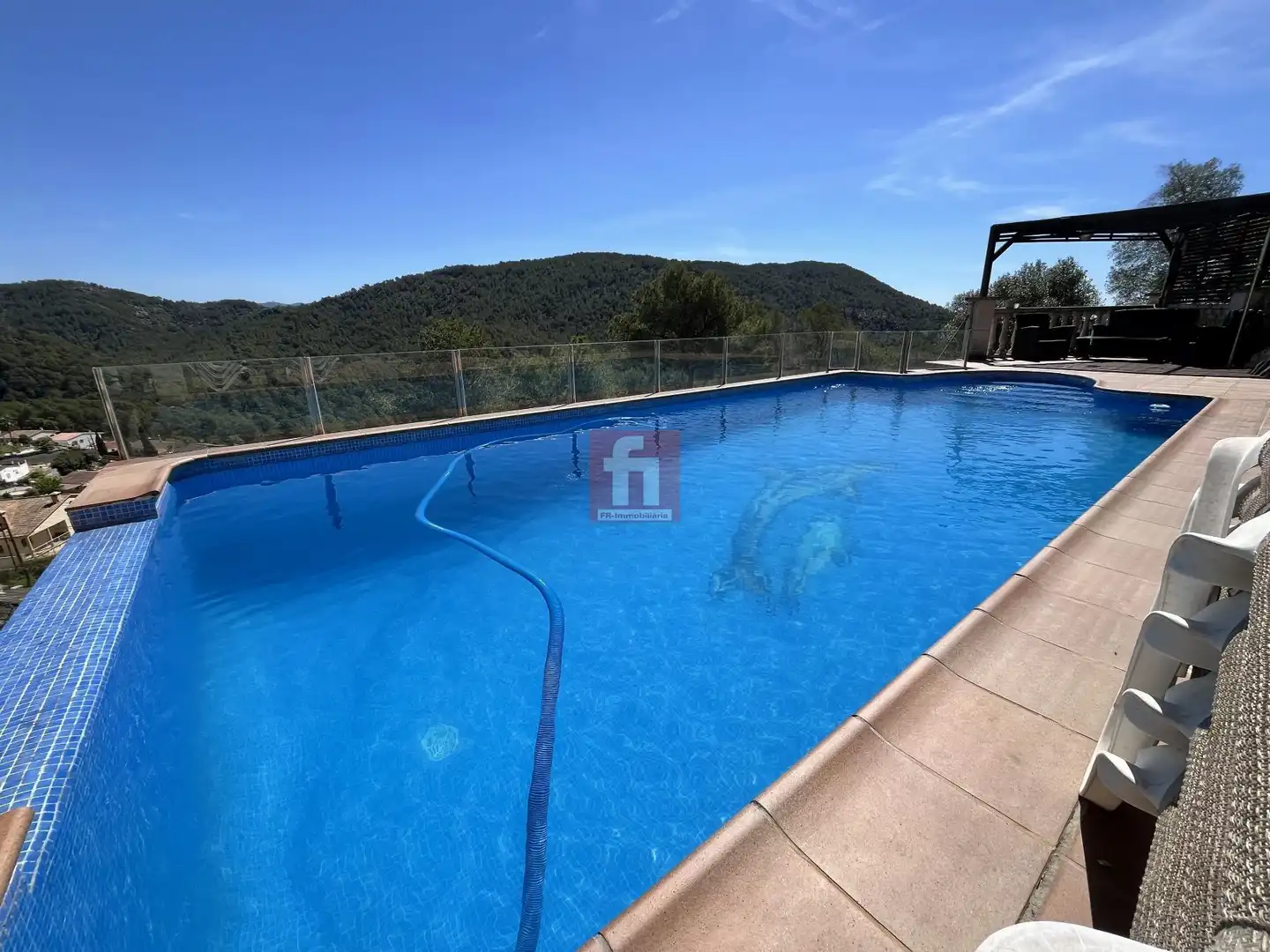 Schwimmbecken von Haus oder Chalet zum Verkauf in Olivella mit Terrasse, Abstellraum und Schwimmbad