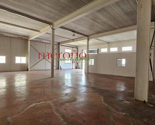 Industrial buildings to rent in Aspe