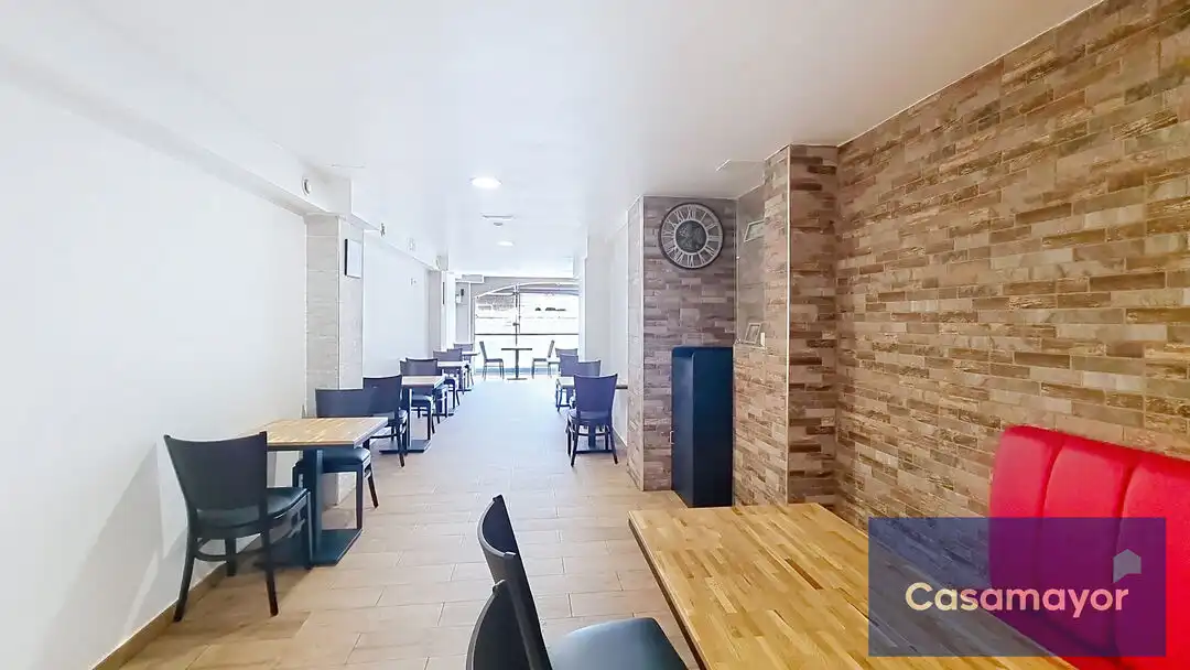Local comercial en traspaso en Calle del Capitán Segarra, imagen 3