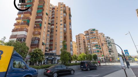 Foto 2 de Piso en venta en Avenida de América, S/n, Cervantes, Granada Capital