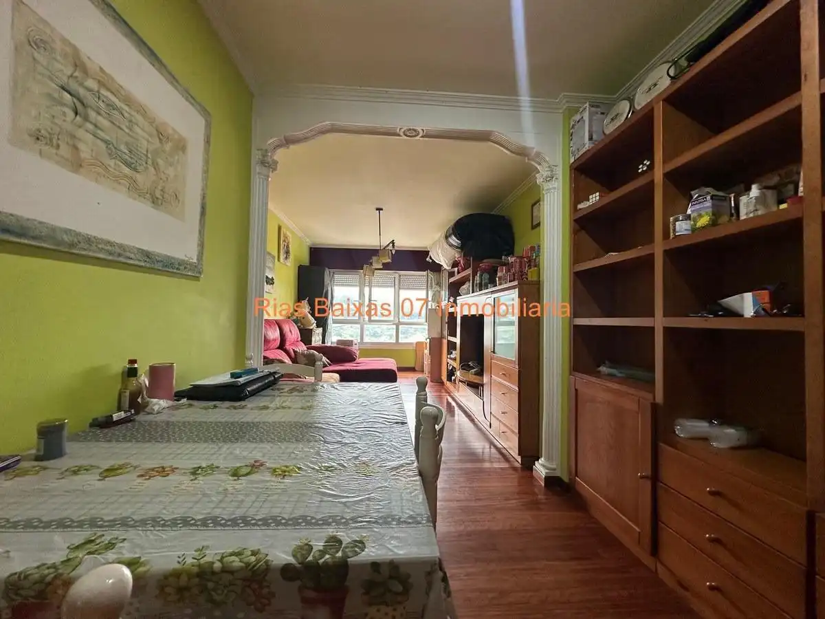 Habitación de Piso en venta en Vigo  con Calefacción, Parquet y Terraza