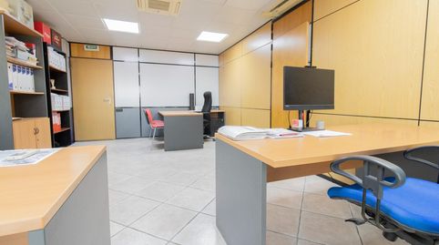 ALQUILER DE OFICINA EN MUSEROS!