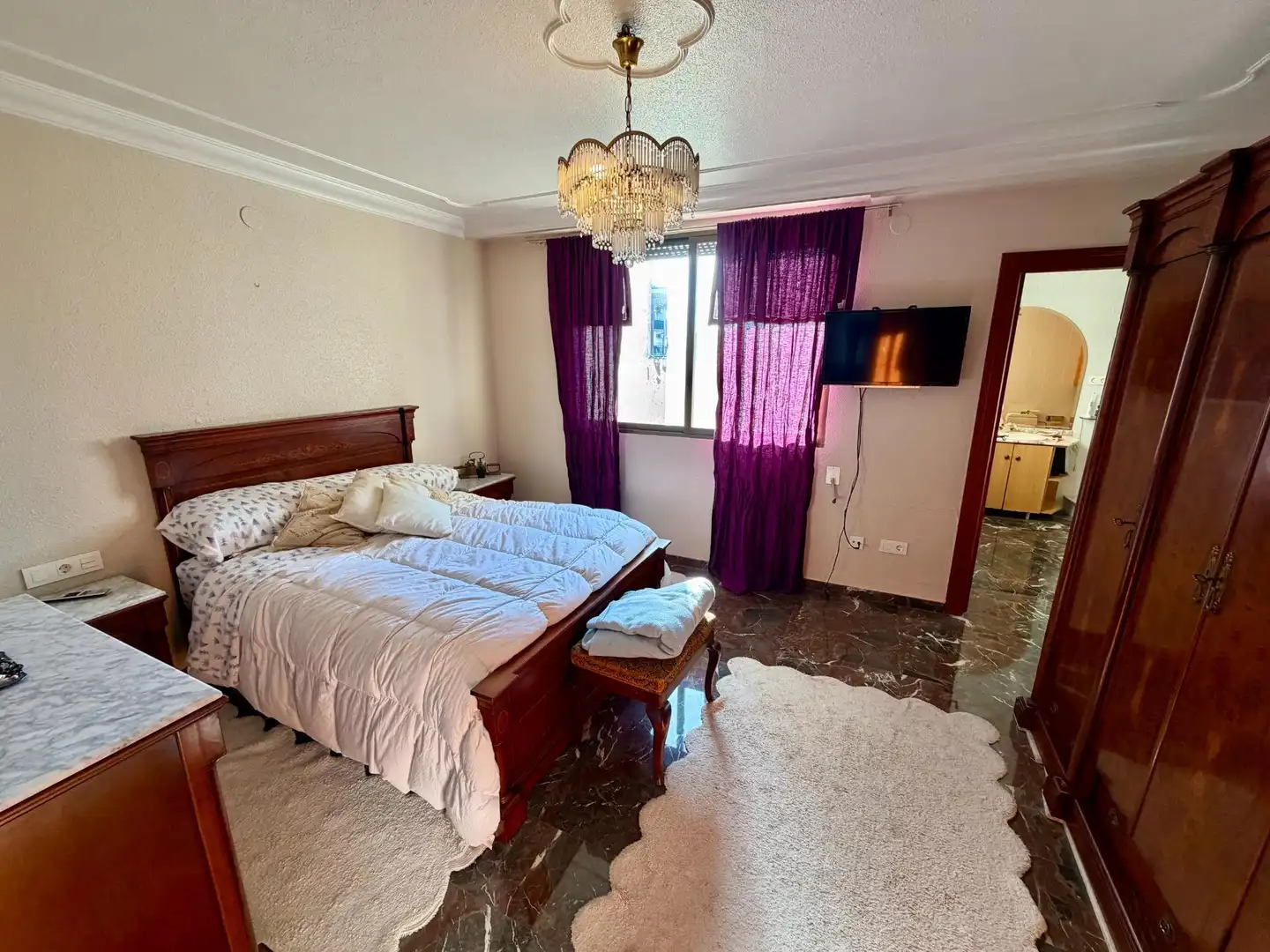 Bedroom of Flat for sale in Silla  with Air Conditioner and Furnished