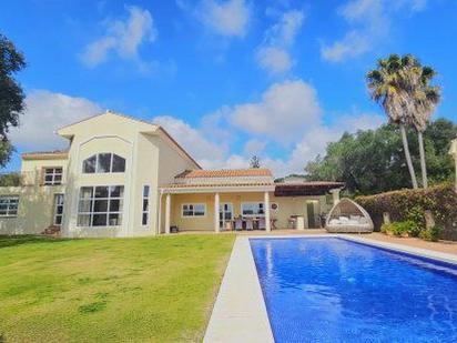 Exterior view of House or chalet for sale in Sotogrande  with Air Conditioner, Heating and Terrace