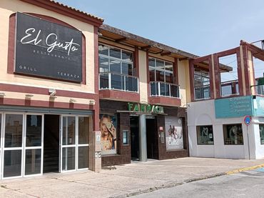 Gewerbefläche zum Verkauf in Núcleo urbano