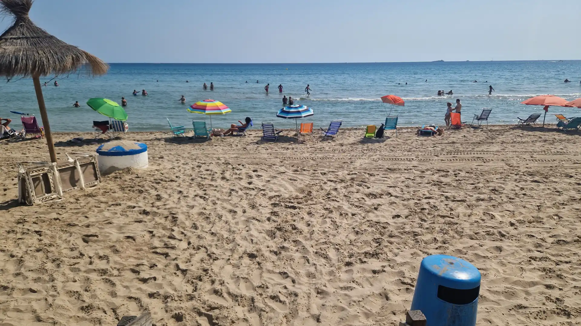 Vista exterior de Casa o chalet en venta en La Manga del Mar Menor con Aire acondicionado, Jardín privado y Amueblado