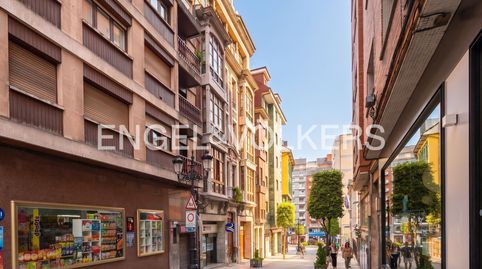 Foto 4 de Piso en venta en Salesas - Foncalada - Campoamor, Oviedo
