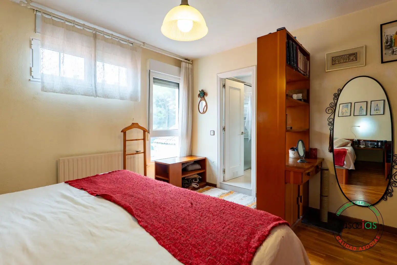 Dormitori de Casa o xalet en venda en Siero amb Calefacció, Jardí privat i Parquet