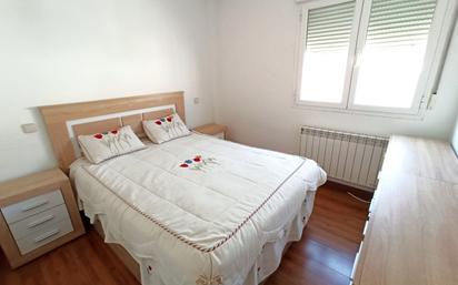 Bedroom of Flat for sale in Fuensalida  with Air Conditioner, Terrace and Balcony