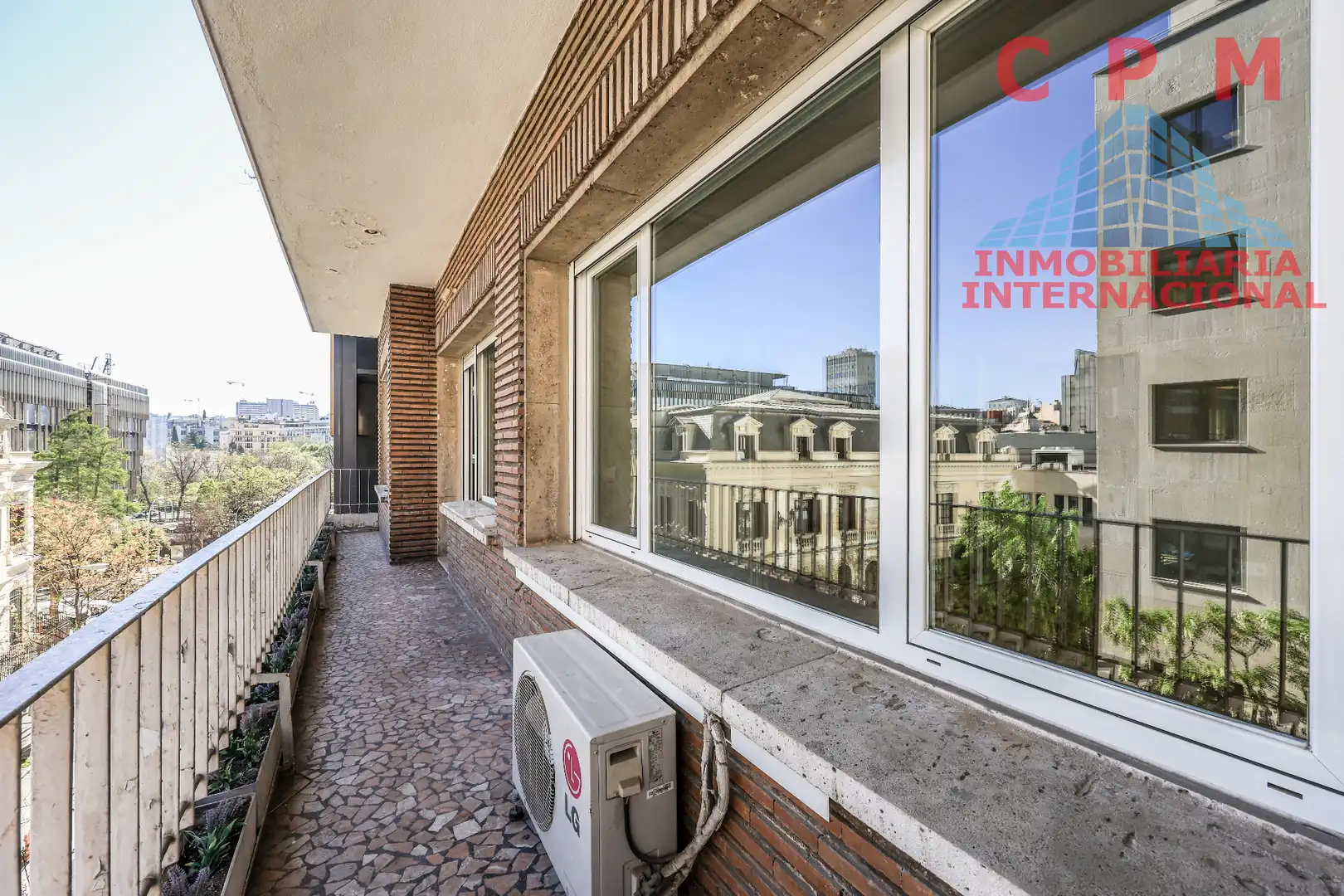 Exterior view of Flat for rent in Madrid  with Air Conditioner, Heating and Parquet flooring