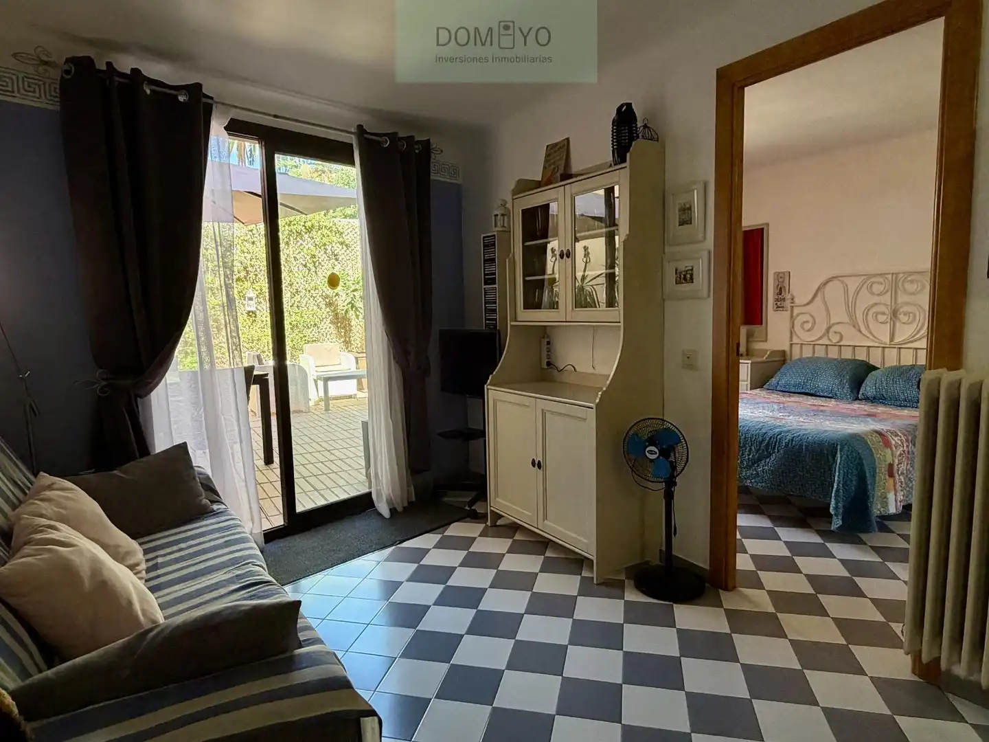 Sala d'estar de Apartament en venda en Sant Feliu de Guíxols amb Aire condicionat, Calefacció i Terrassa