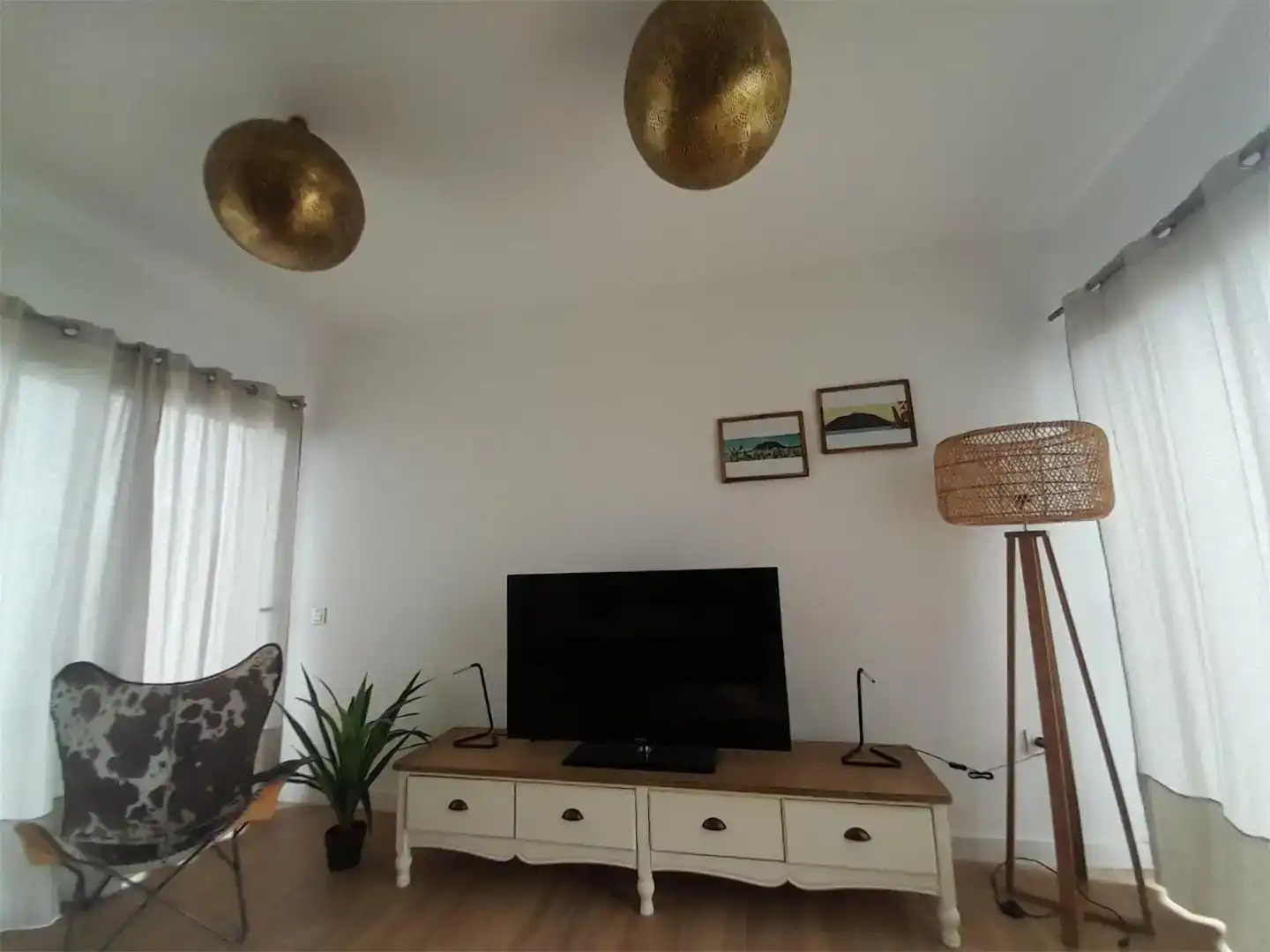 Wohnzimmer von Wohnung zum Verkauf in La Oliva mit Privatgarten, Parkett und Abstellraum