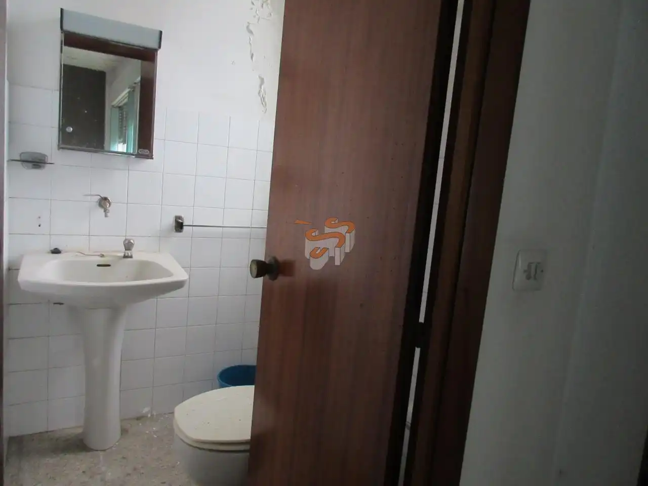 Bathroom of Flat for sale in Fene