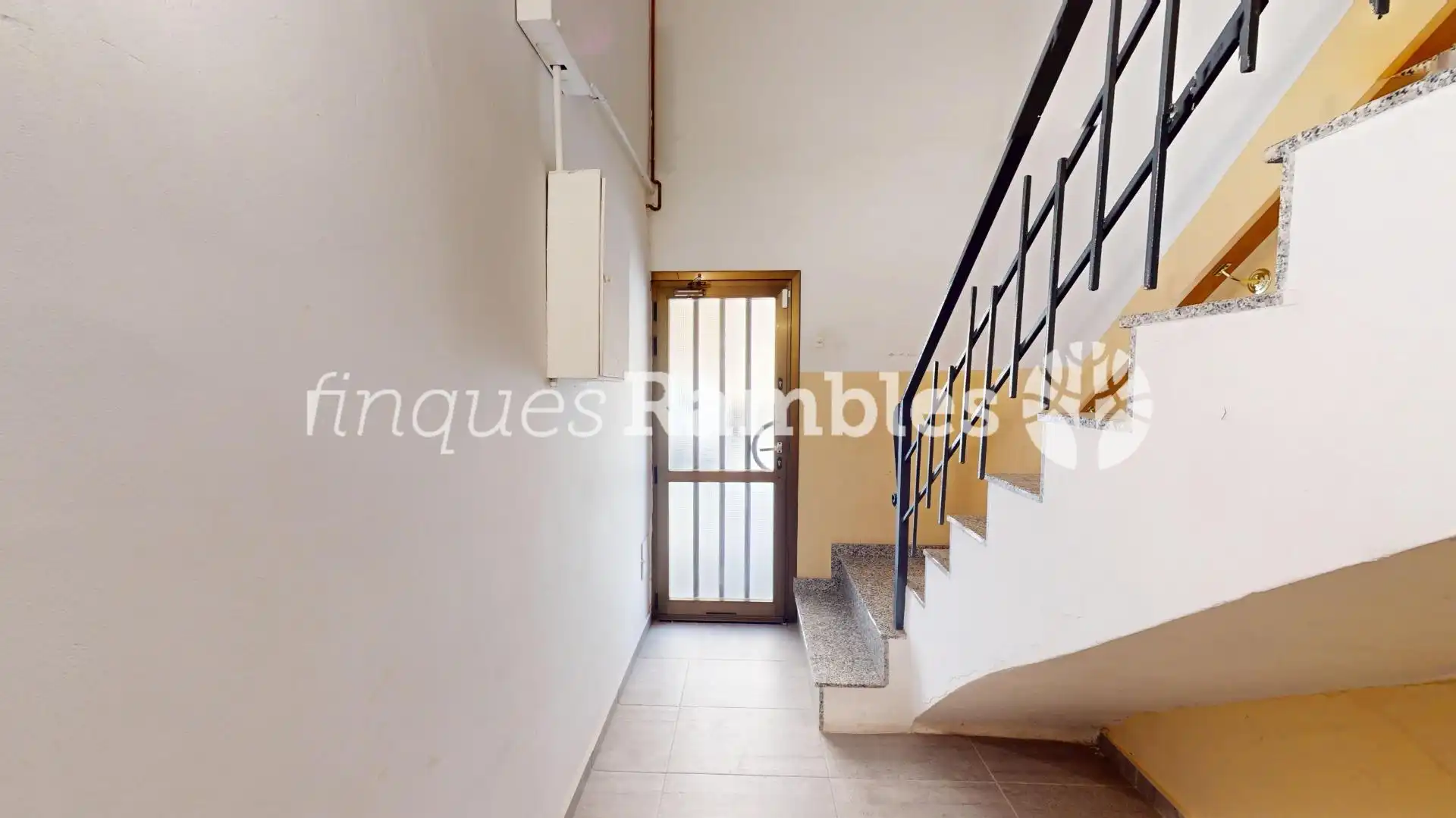 Casa adosada en venta en Vilanova del Camí con Calefacción, Terraza y Trastero
