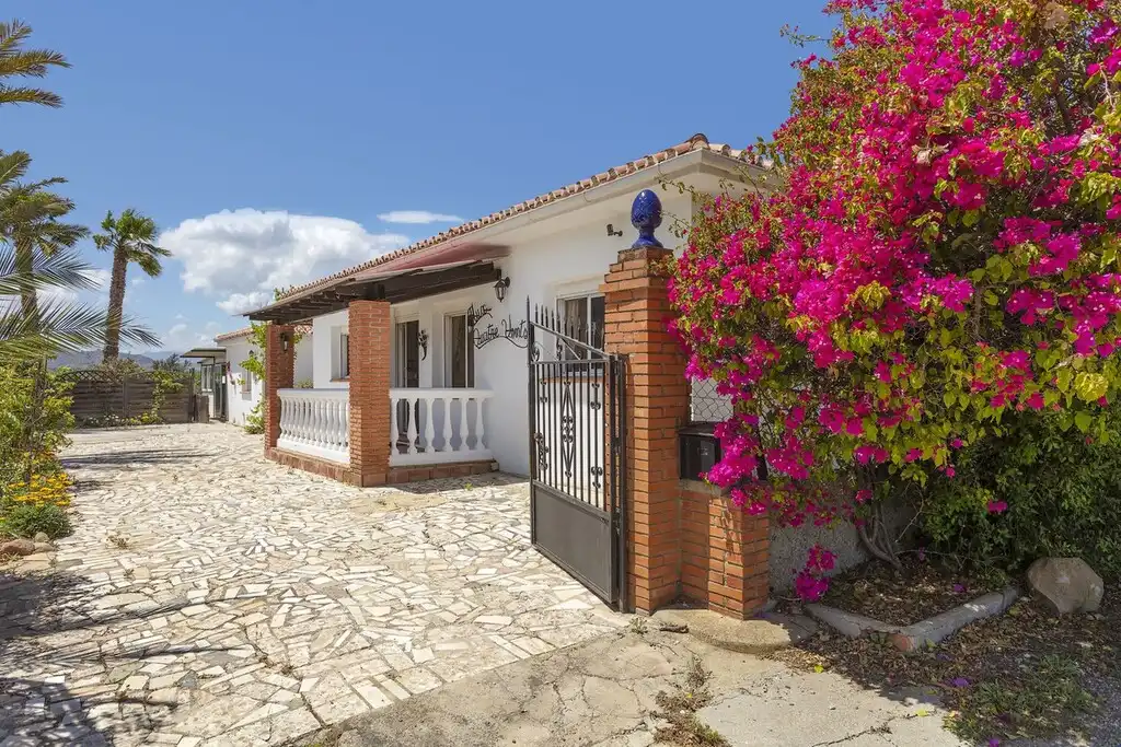 Casa rústica amb piscina en venda a Pizarra, imagen 2