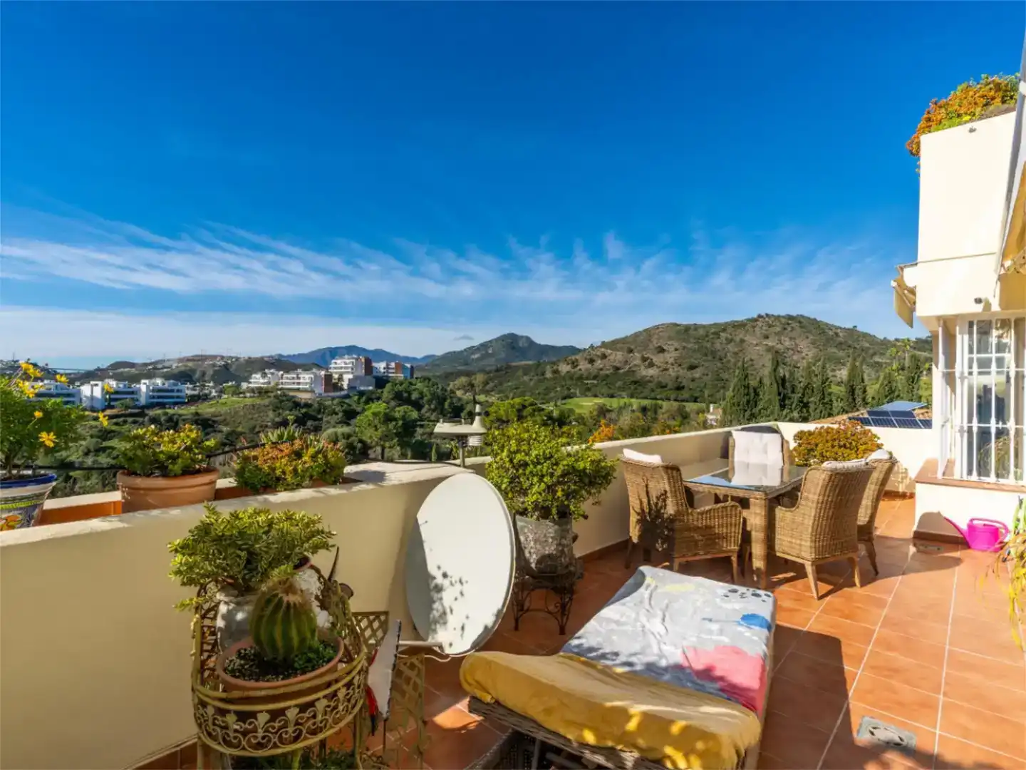Terrace of Flat for sale in Benahavís  with Air Conditioner, Terrace and Swimming Pool