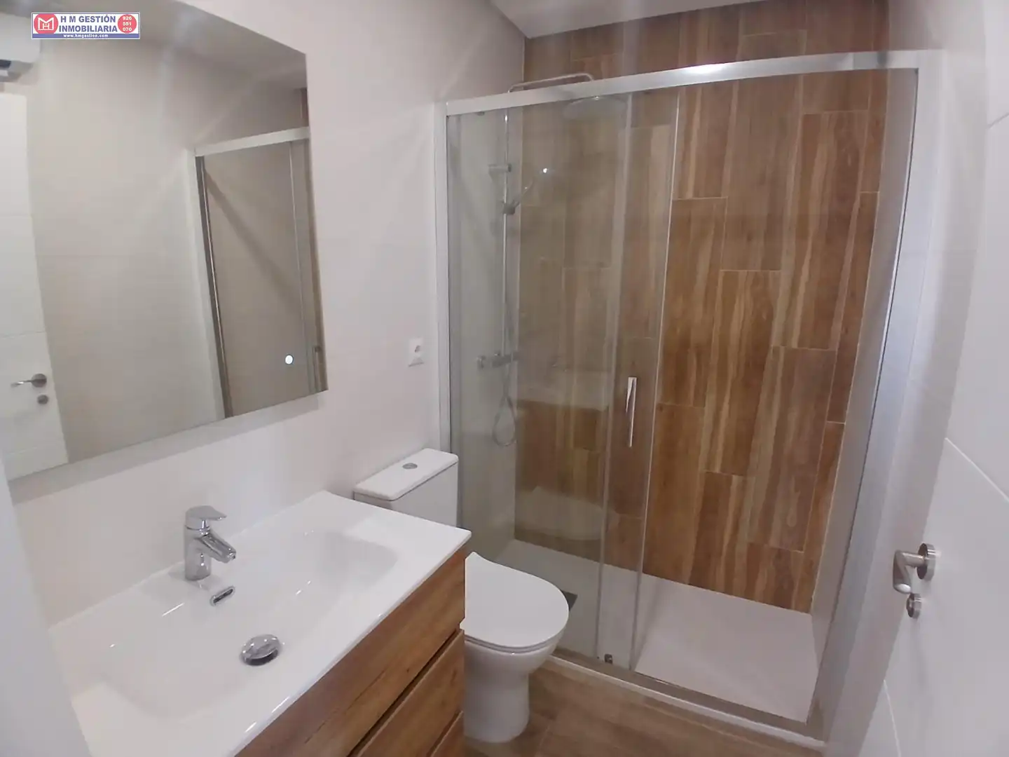 Badezimmer von Wohnung zur Miete in Alcázar de San Juan mit Klimaanlage, Heizung und Möbliert