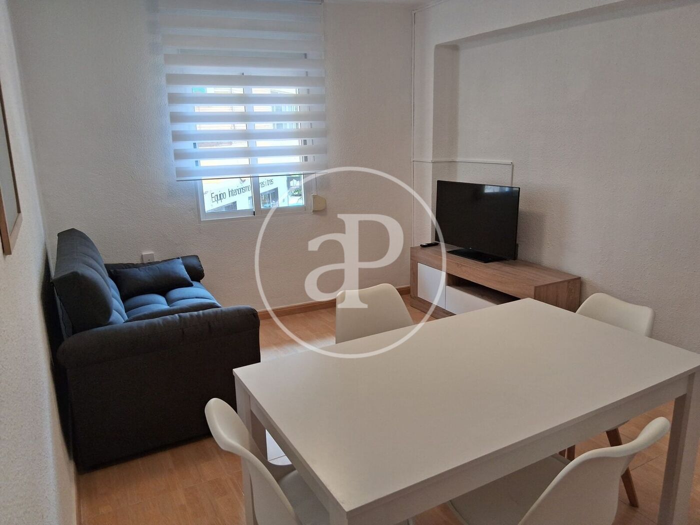 Living room of Flat to rent in Paterna  with Air Conditioner, Heating and Furnished