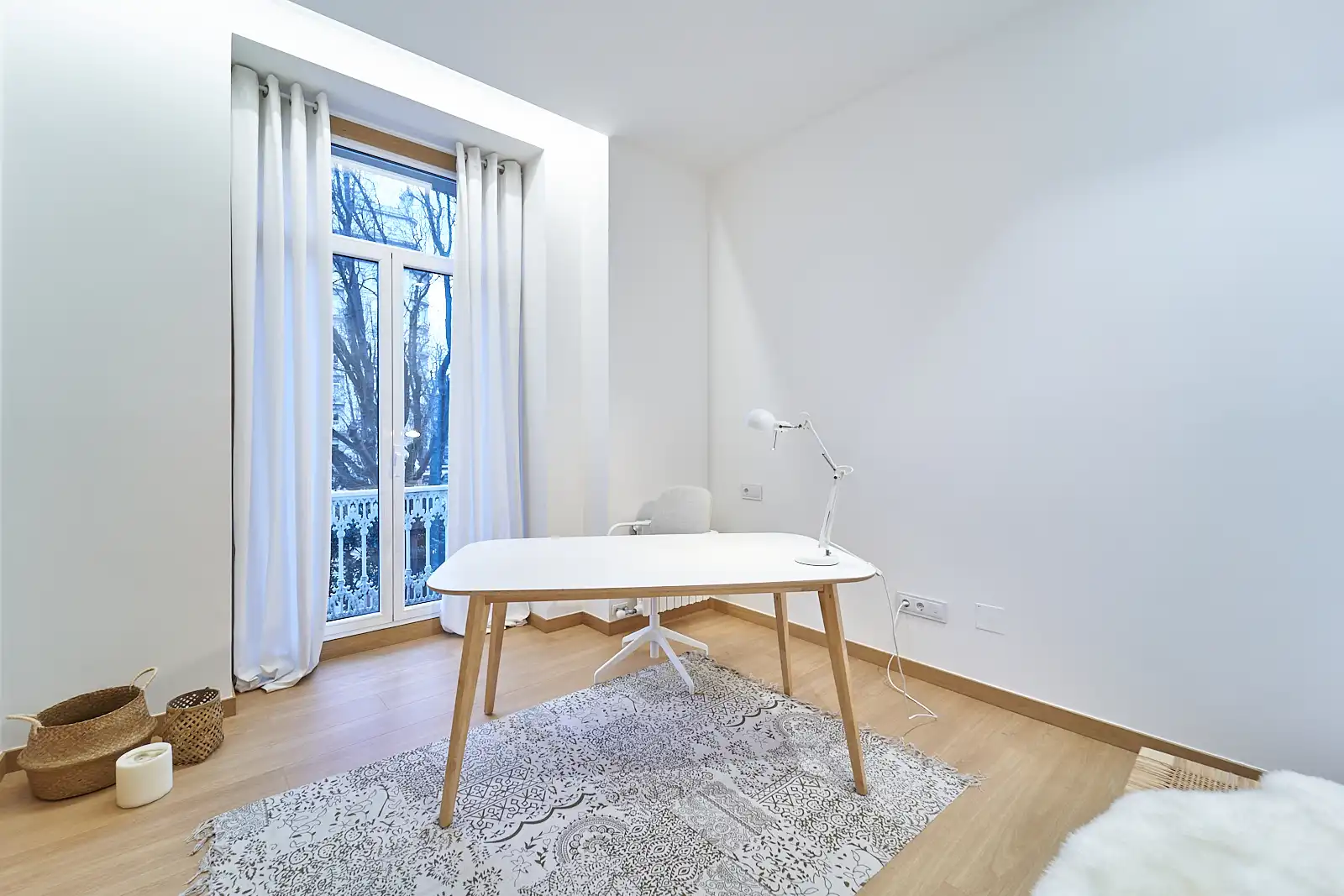 Habitación de Piso de alquiler en Vigo  con Amueblado y Se aceptan mascotas