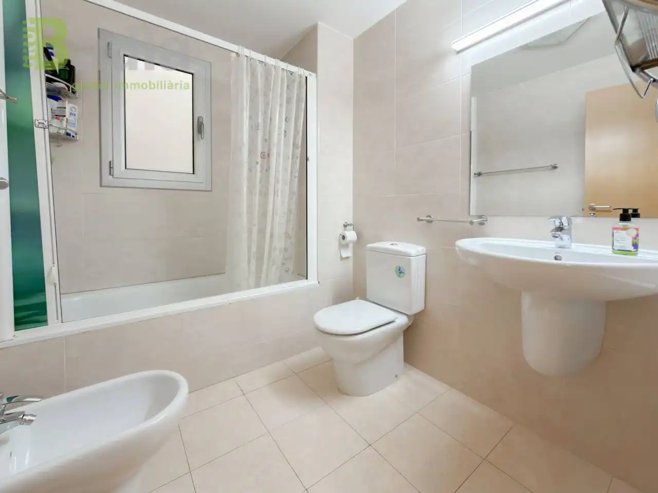 Flat for sale in Bellpuig, Lleida