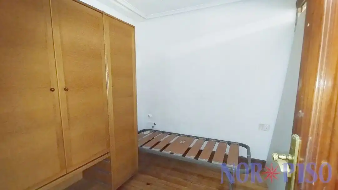 Bedroom of Flat for sale in Ibaiondo