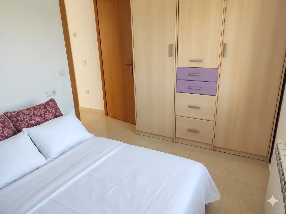 Habitación de Piso en venta en Santa Margarida I Els Monjos con Calefacción y Amueblado