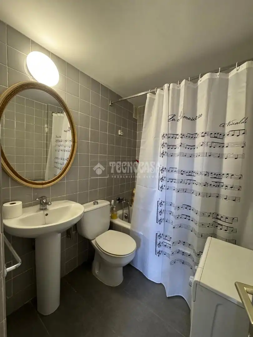 Baño de Piso en venta en Madrid con Aire acondicionado, Calefacción y Parquet
