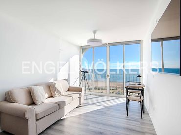 Estudio con ascensor en venta en Carrer Muga-Delta