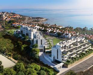 Vista exterior de Planta baixa en venda en Mijas amb Aire condicionat, Calefacció i Jardí privat