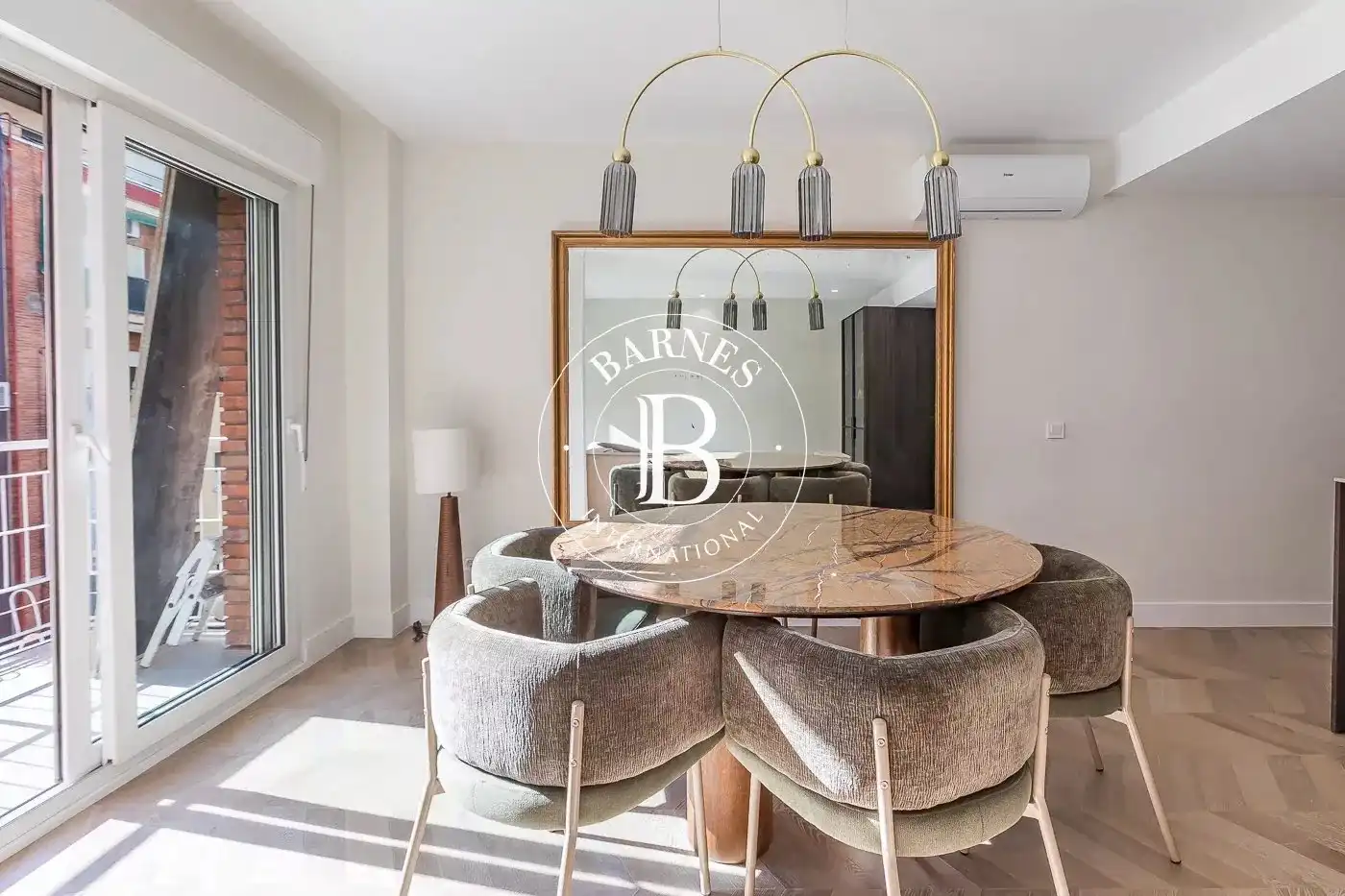 Dining room of Flat for sale in Madrid  with Air Conditioner, Heating and Furnished