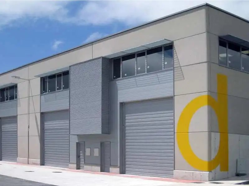 Nau industrial de lloguer a Calle D