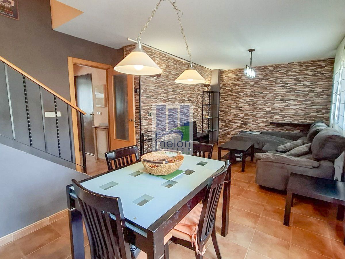 Dining room of House or chalet for sale in Valdorros