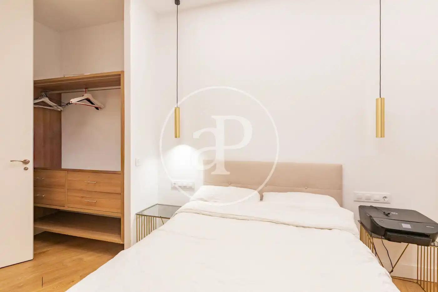 Bedroom of Flat for rent in Madrid  with Air Conditioner, Heating and Furnished