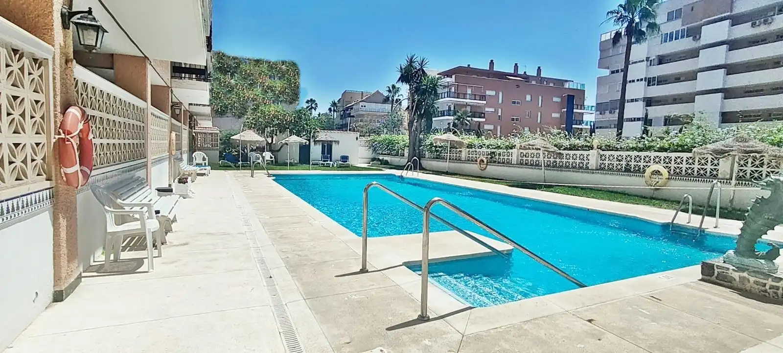 Piso con piscina en venta en Las Gaviotas  - Carvajal, imagen 2