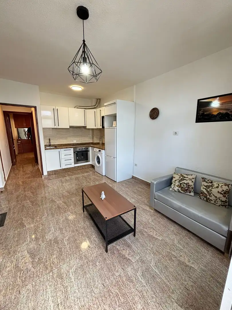 Küche von Wohnung zur Miete in Arona mit Terrasse, Abstellraum und Möbliert
