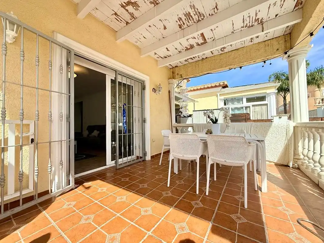 Terrassa de Casa o xalet en venda en Els Poblets amb Aire condicionat, Calefacció i Jardí privat