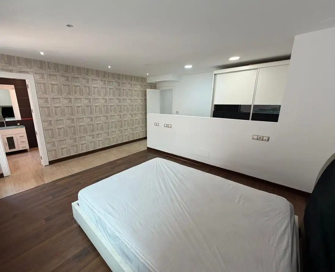 Piso en venta en El Ejido con Aire acondicionado