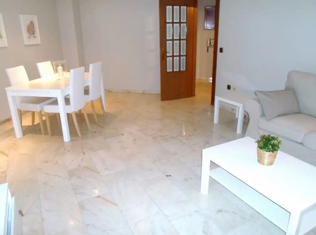 Comedor de Piso de alquiler en Valencia con Aire acondicionado, Calefacción y Amueblado