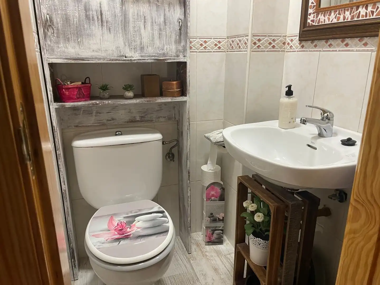 Bathroom of Detached homes for sale in Ciudad Real  with Heating, Parquet flooring and Storage room