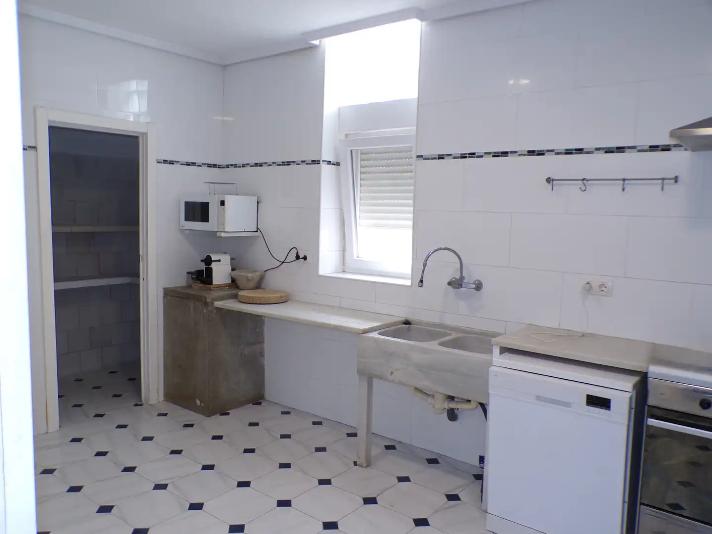 Cuina de Casa o xalet en venda en Godella amb Aire condicionat, Jardí privat i Terrassa