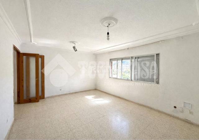Piso en Venta en Los Tarahales - La Paterna
