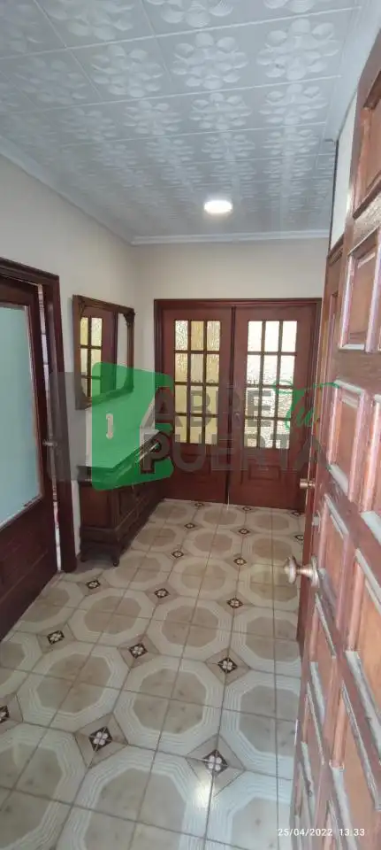 Casa o xalet en venda en Avión amb Calefacció, Jardí privat i Traster