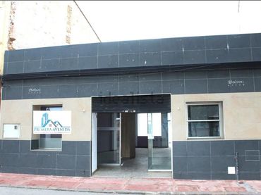 Local comercial en venda a Albereda Escultor Ramon Inglés