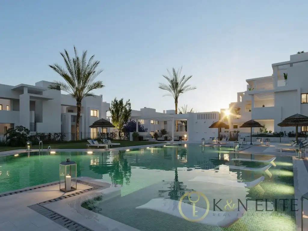 Exterior view of Attic for sale in Estepona  with Air Conditioner, Terrace and Swimming Pool