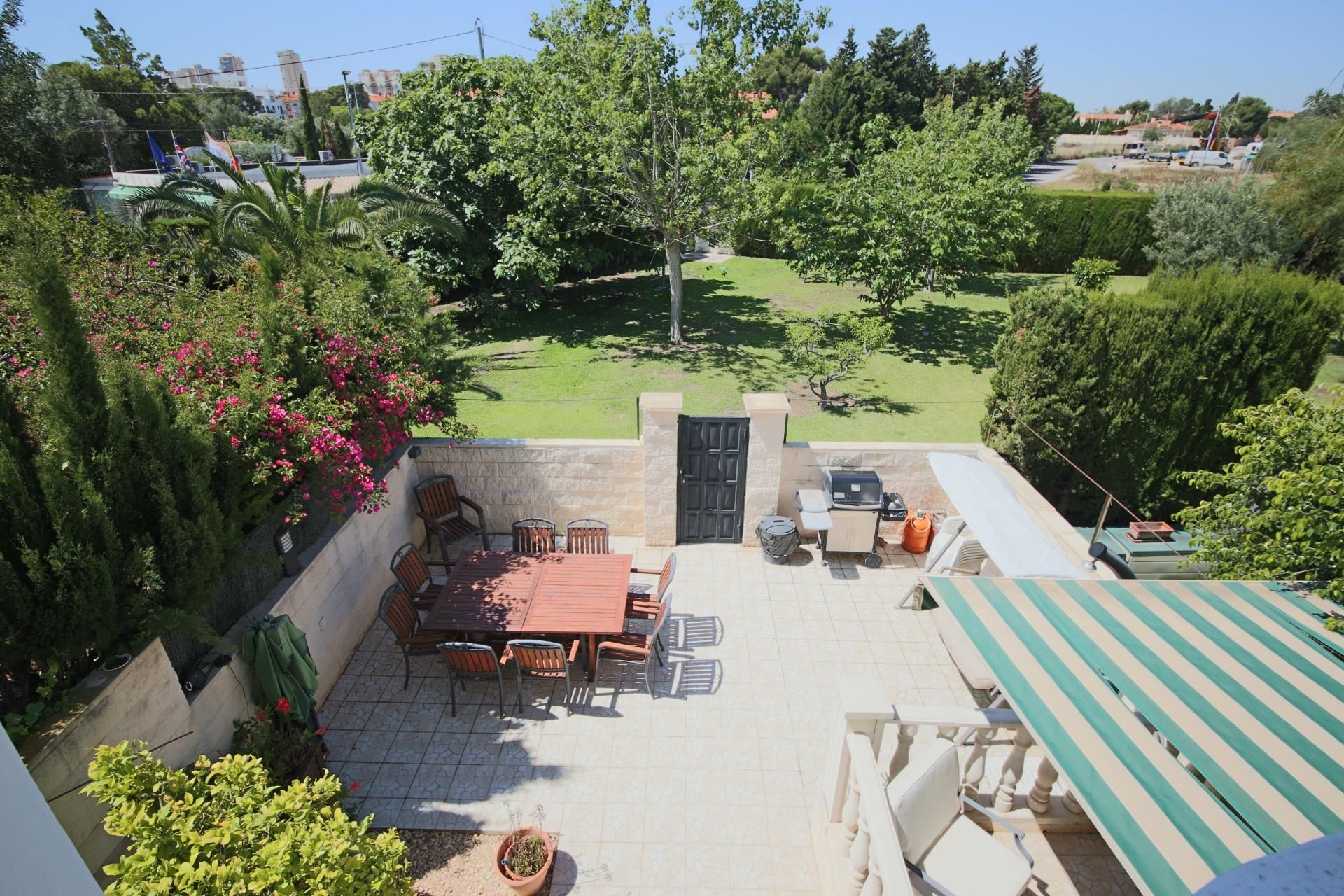 Garden of House or chalet for sale in El Campello  with Air Conditioner, Private garden and Terrace
