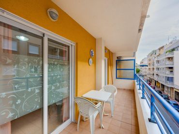 Flat with lift for sale in Calle Vicente Blasco Ibáñez 123